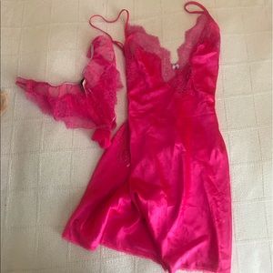 Victoria’s Secret Lingerie spaghetti strap 2-piece